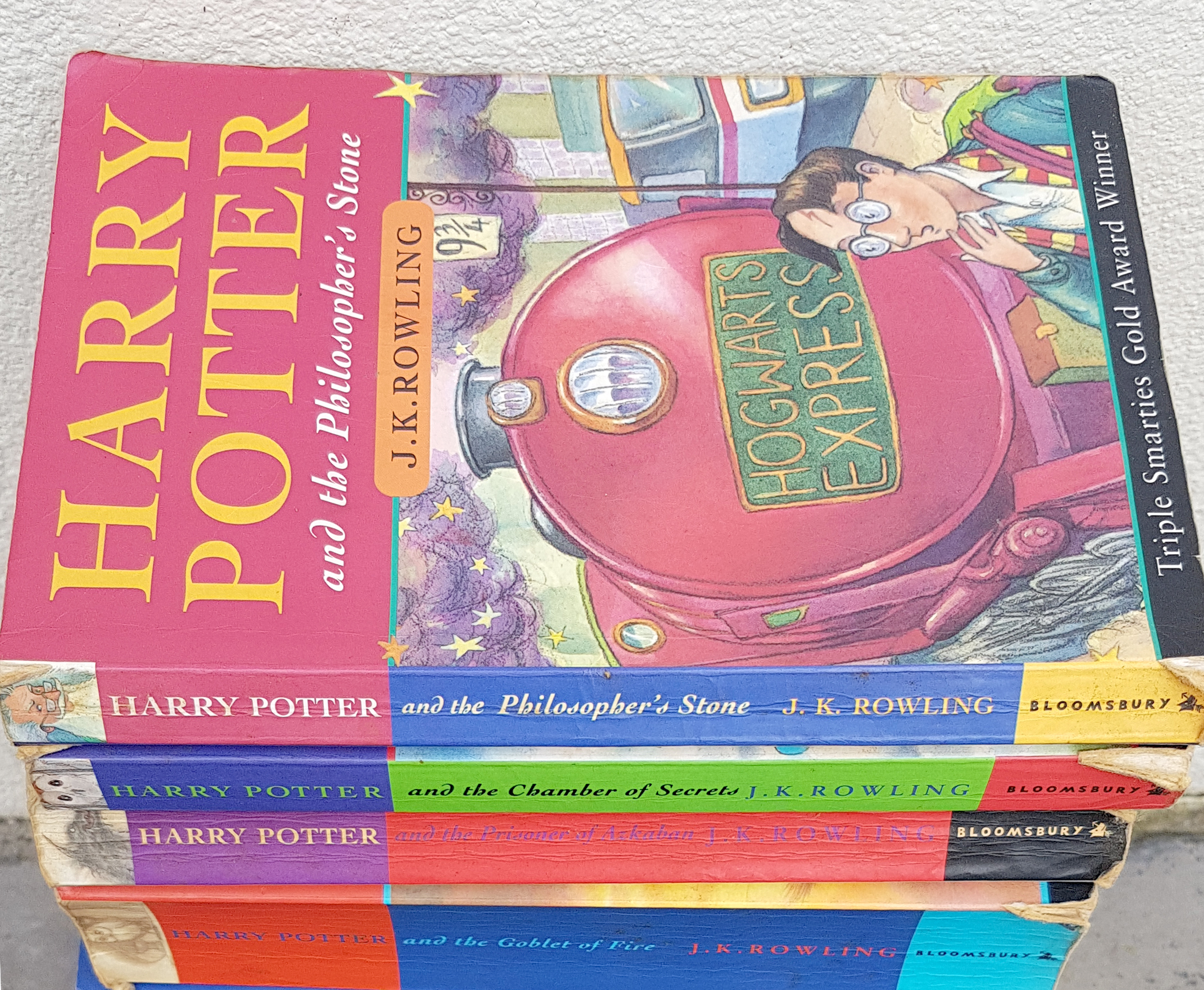 Book Review: Harry Potter and the Philosopher's Stone